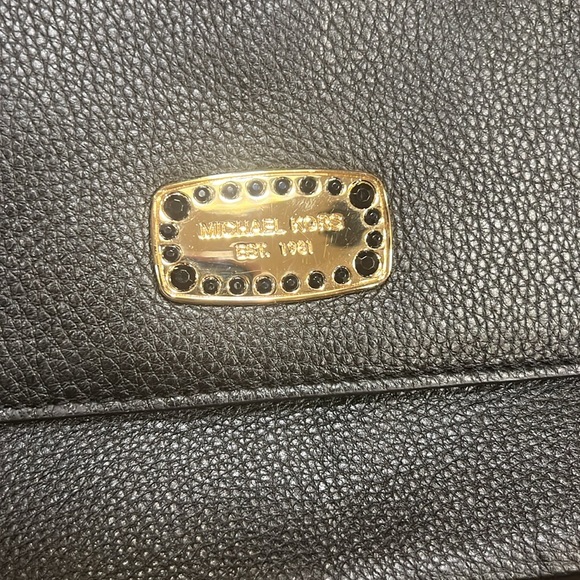 Michael Kors black leather gold chain purse - Picture 2 of 12